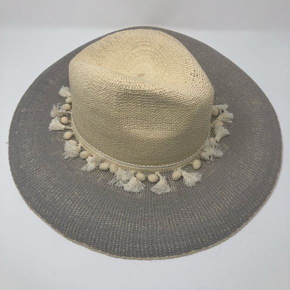 AE Tassel Trim Panama Hat - Picture 2 of 8